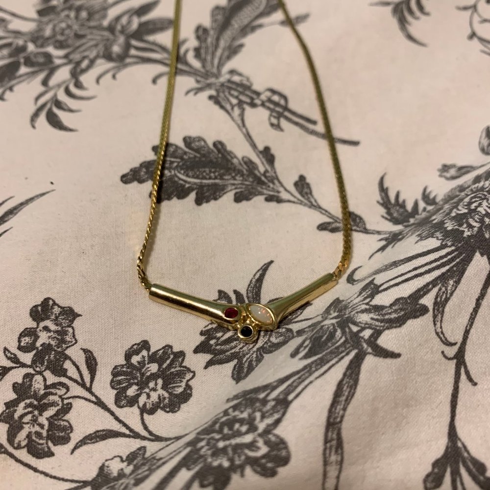 Inset Stone Necklace